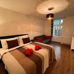 Amazing Zborovska Apartamento Praga