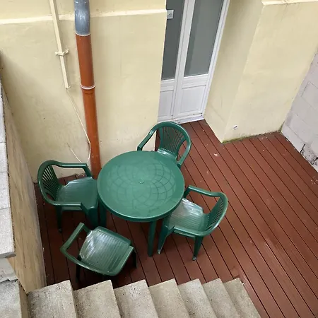 Amazing Zborovska Apartment