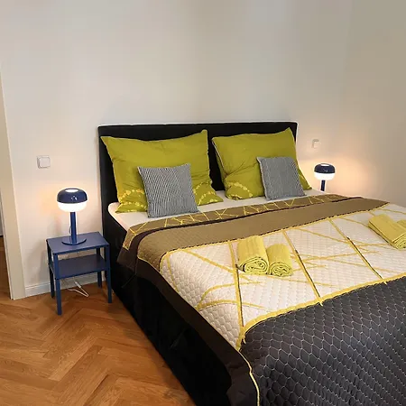 Amazing Zborovska Apartman *