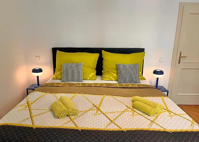 Amazing Zborovska Apartamento