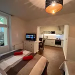 Amazing Zborovska Apartamento *