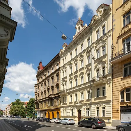 Apartment Amazing Zborovska Prague