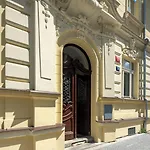 Amazing Zborovska